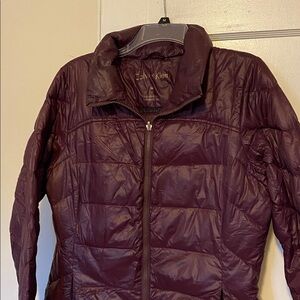 Calvin Klein eggplant colored lightweight quilted jacket size medium